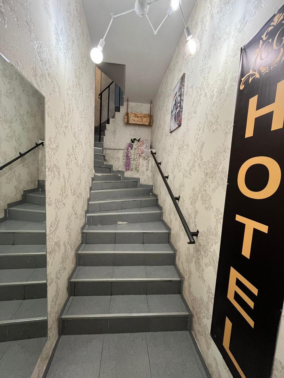 Hotel G&G Tbilisi Eksteriør bilde